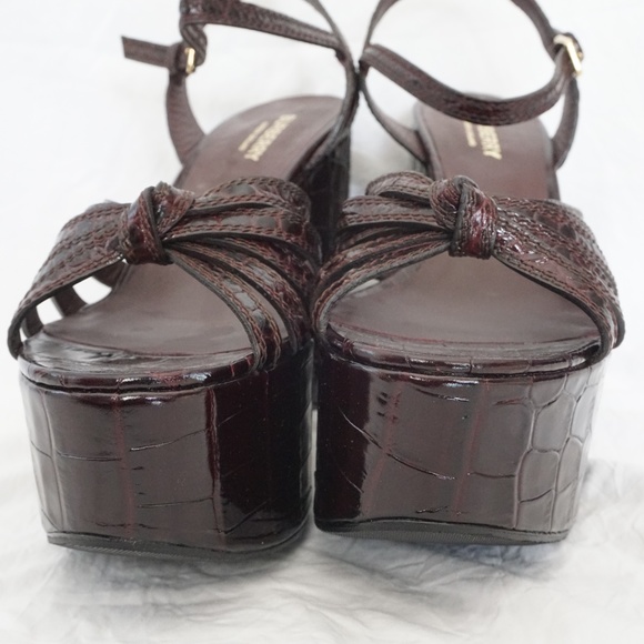 Burberry Brown Crocodile Runway Margaret Platform Sandals - Picture 3 of 10